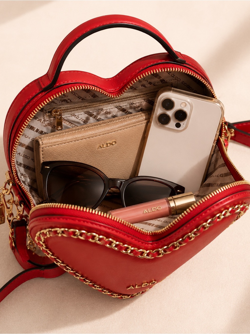❤️ ALDO Heart Convertible Backpack Crossbody Red Valentine’s Bag 2-in-1 - Picture 5 of 14